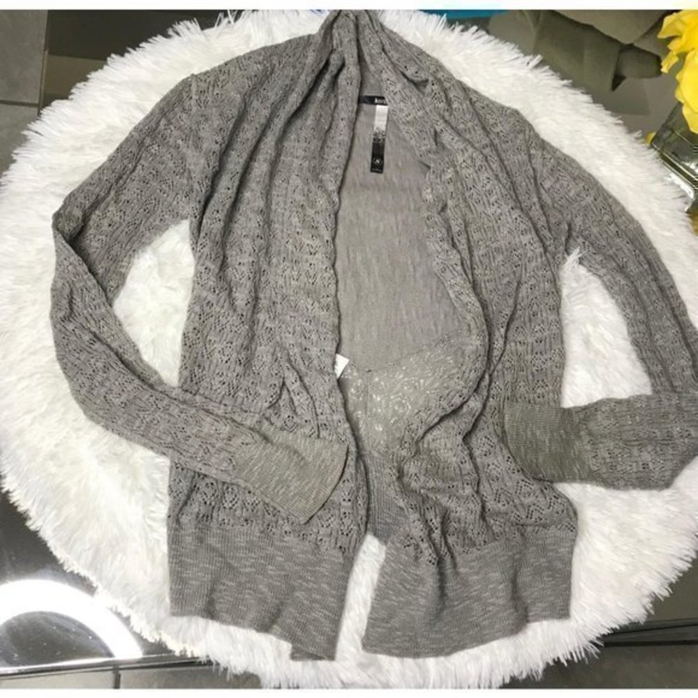 Kensie Knit Cardigan size S
